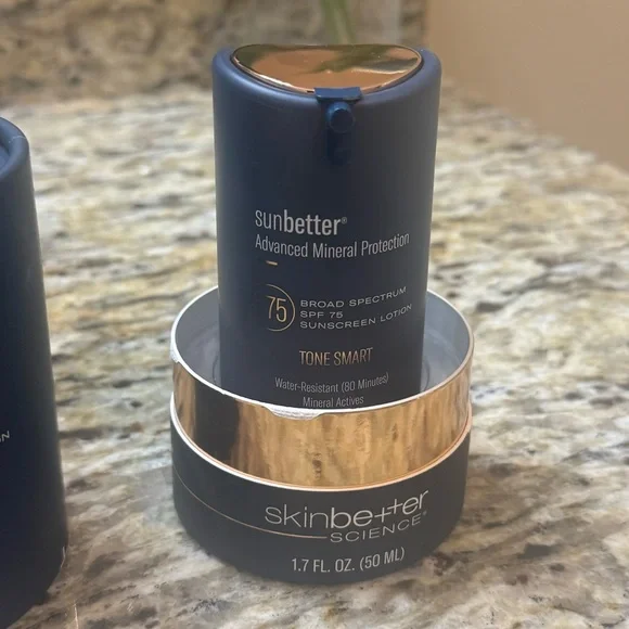 Skin Better Science Tone Smart Tinted Mineral Sunscreen - Picture 5 of 7